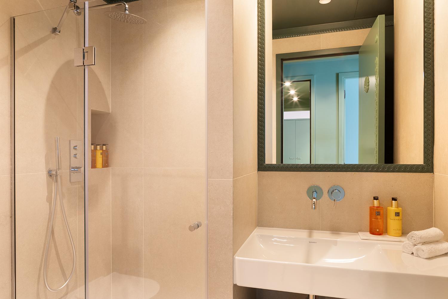 Paris Home Collection Serviced Apartments In Opera - Rue Saint-Lazare Eksteriør bilde